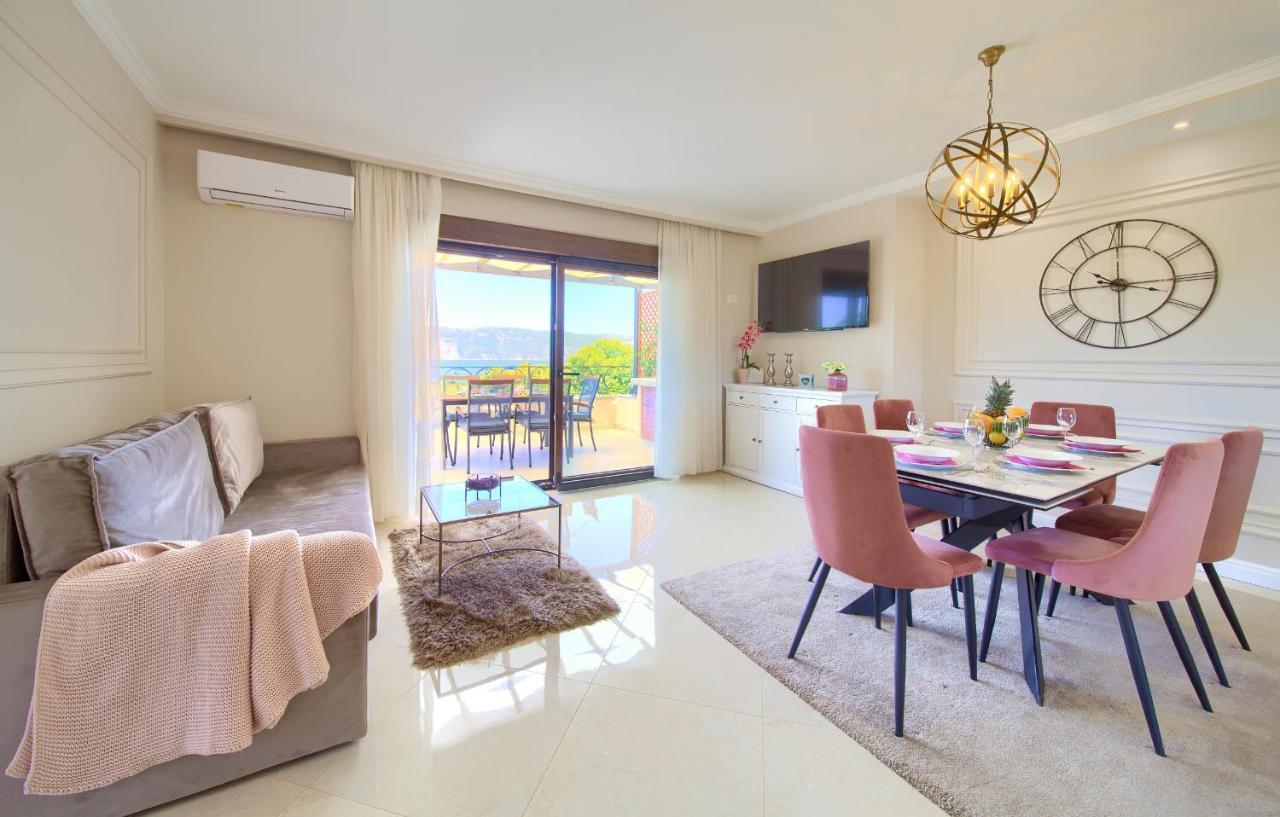 Luxury Apartments Villa Stina Pinezići Dış mekan fotoğraf