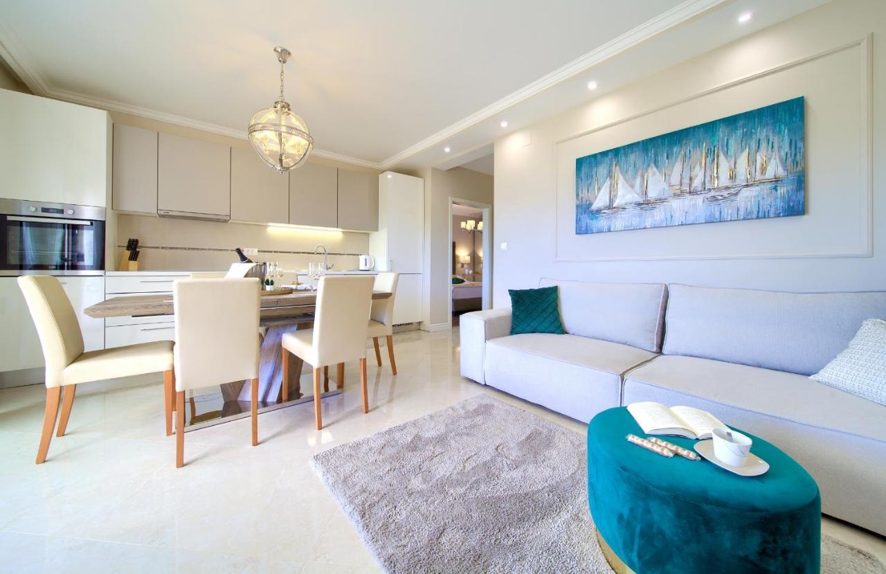Luxury Apartments Villa Stina Pinezići Dış mekan fotoğraf
