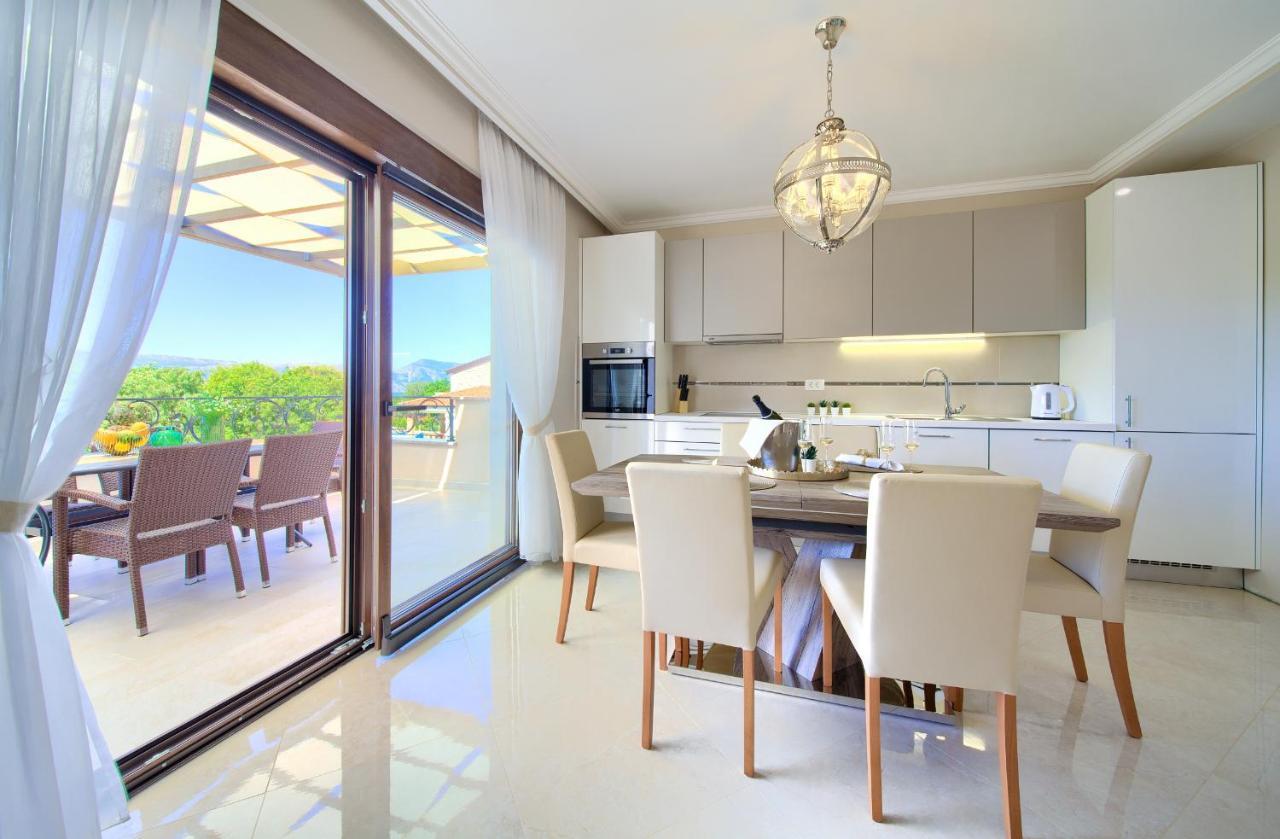 Luxury Apartments Villa Stina Pinezići Dış mekan fotoğraf