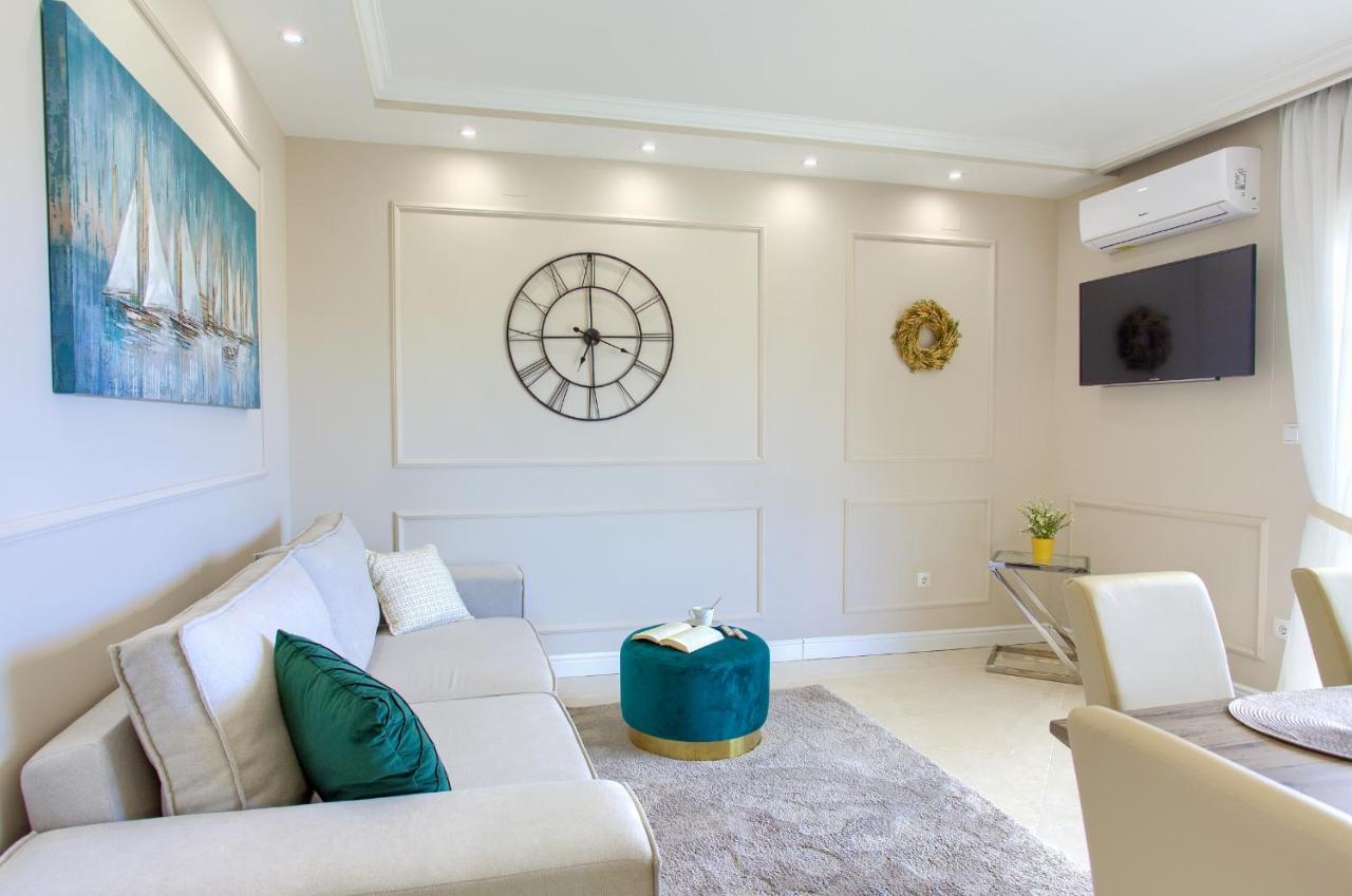 Luxury Apartments Villa Stina Pinezići Dış mekan fotoğraf