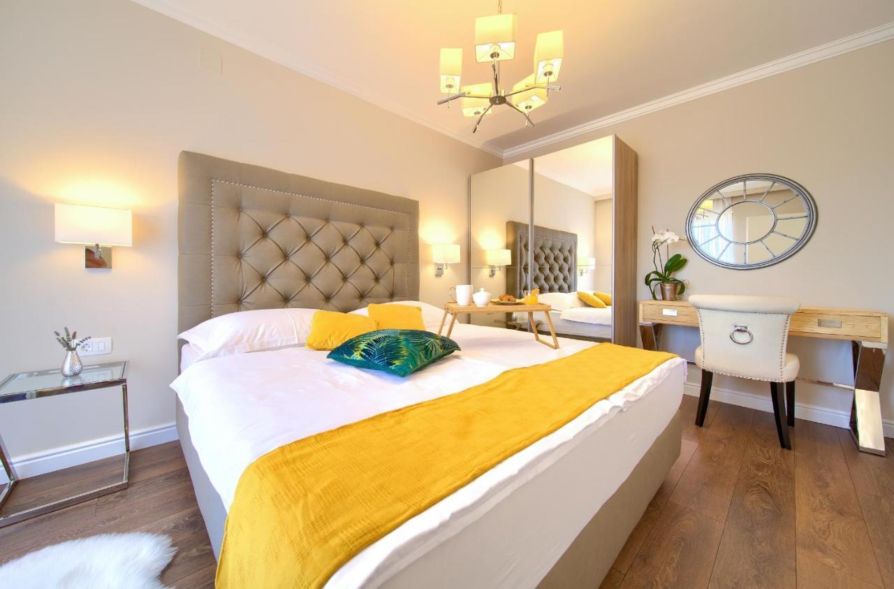 Luxury Apartments Villa Stina Pinezići Dış mekan fotoğraf